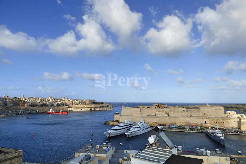 Senglea (Isla)<br>Block of Apartments