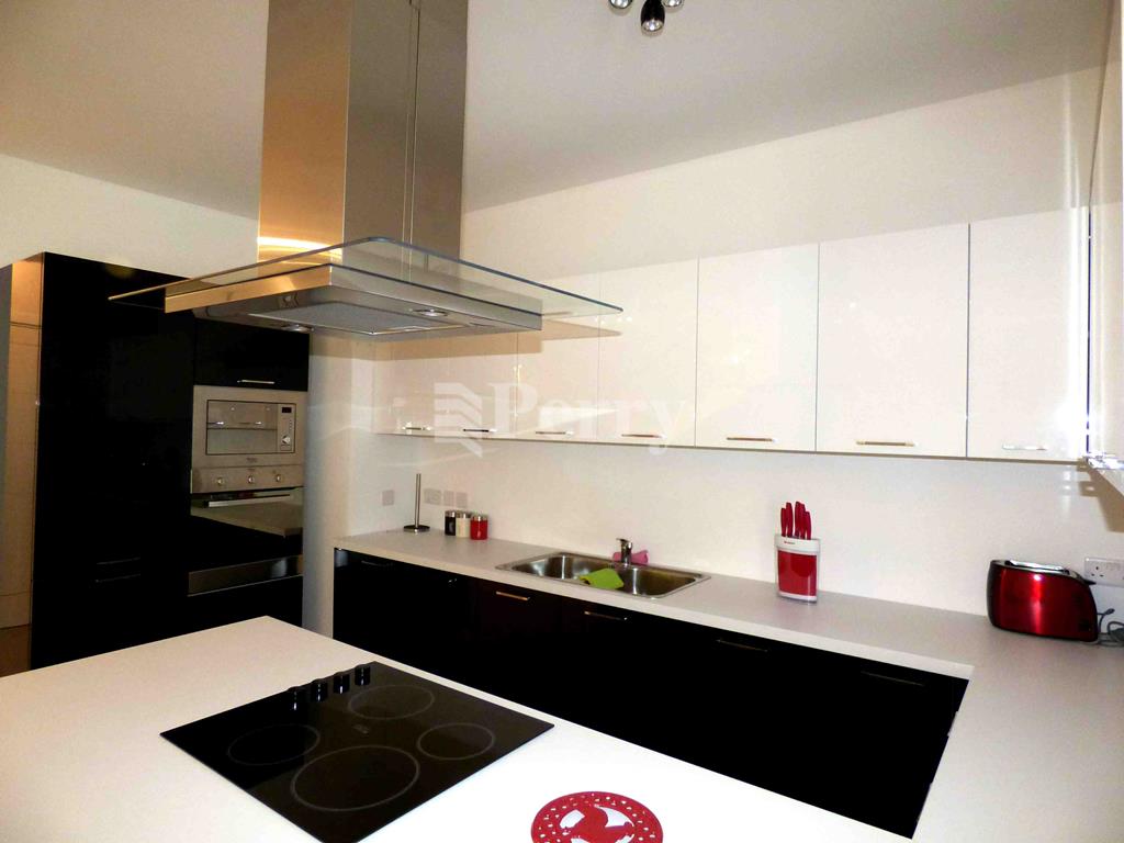 Pendergardens<br>Duplex Apartment