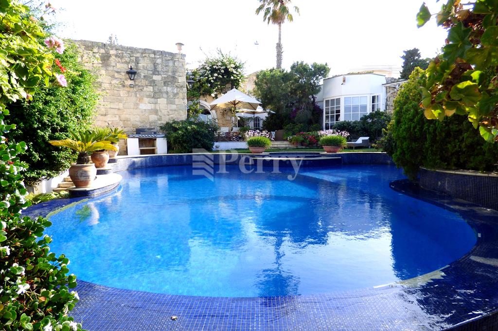 St Julians<br>Villa