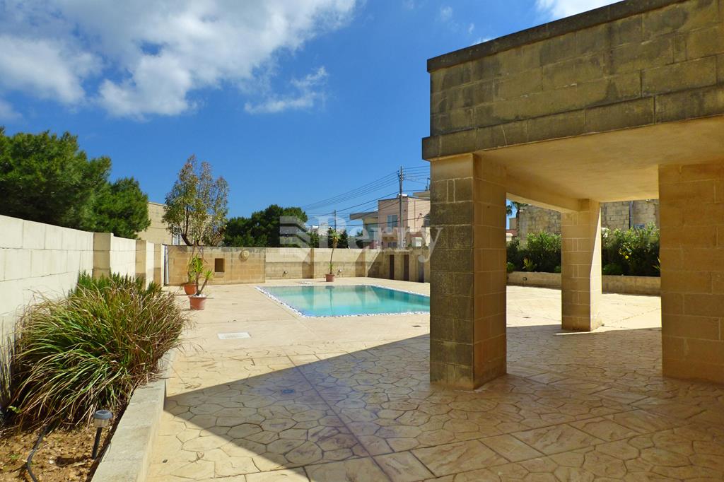 Madliena<br>Villa