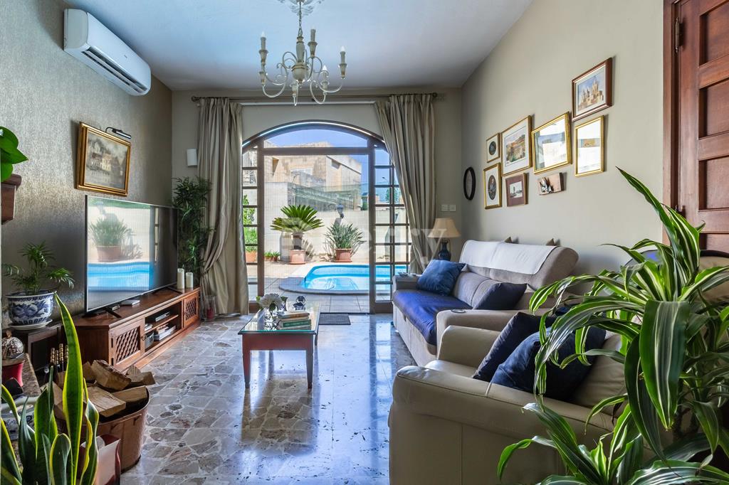 Attard<br>Villa