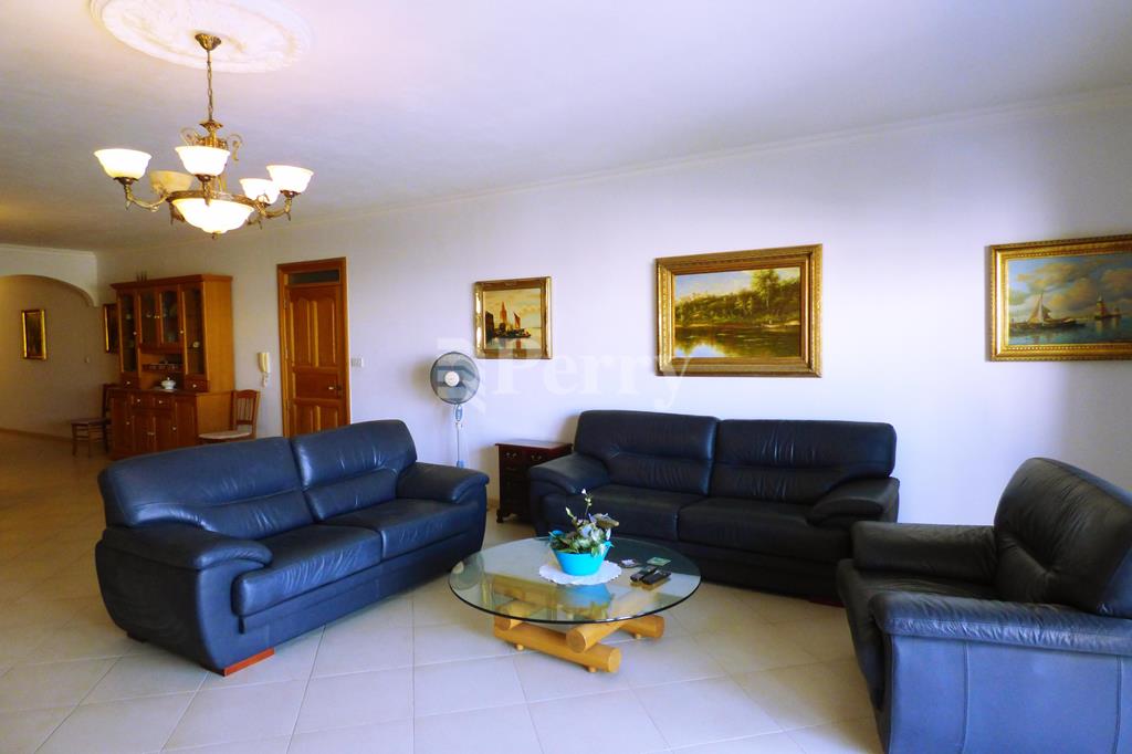 Qawra<br>Apartment
