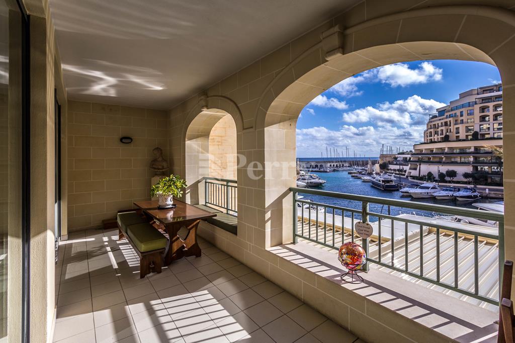 Portomaso, St Julians<br>Apartment