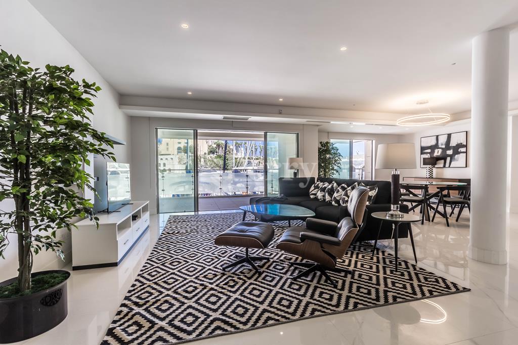 Portomaso, St Julians<br>Apartment