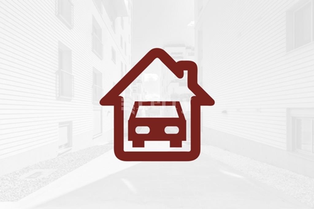 St Julians<br>Garage