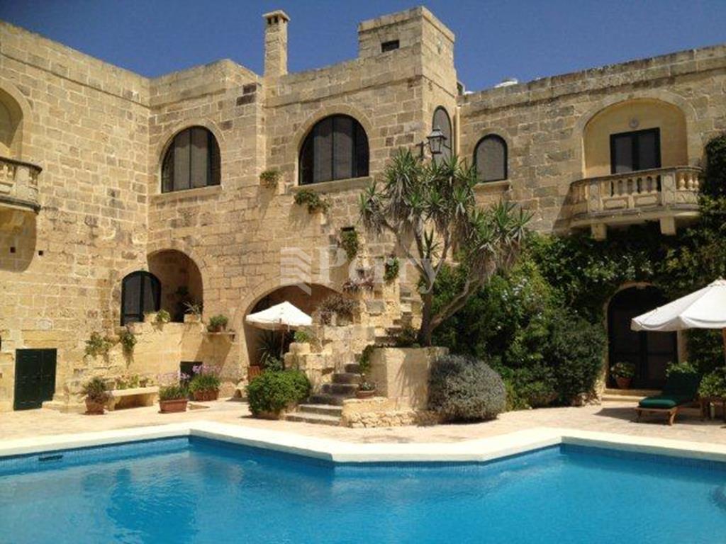 Gozo<br>House of Character