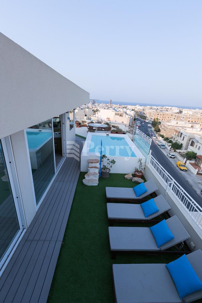 San Gwann<br>Penthouse