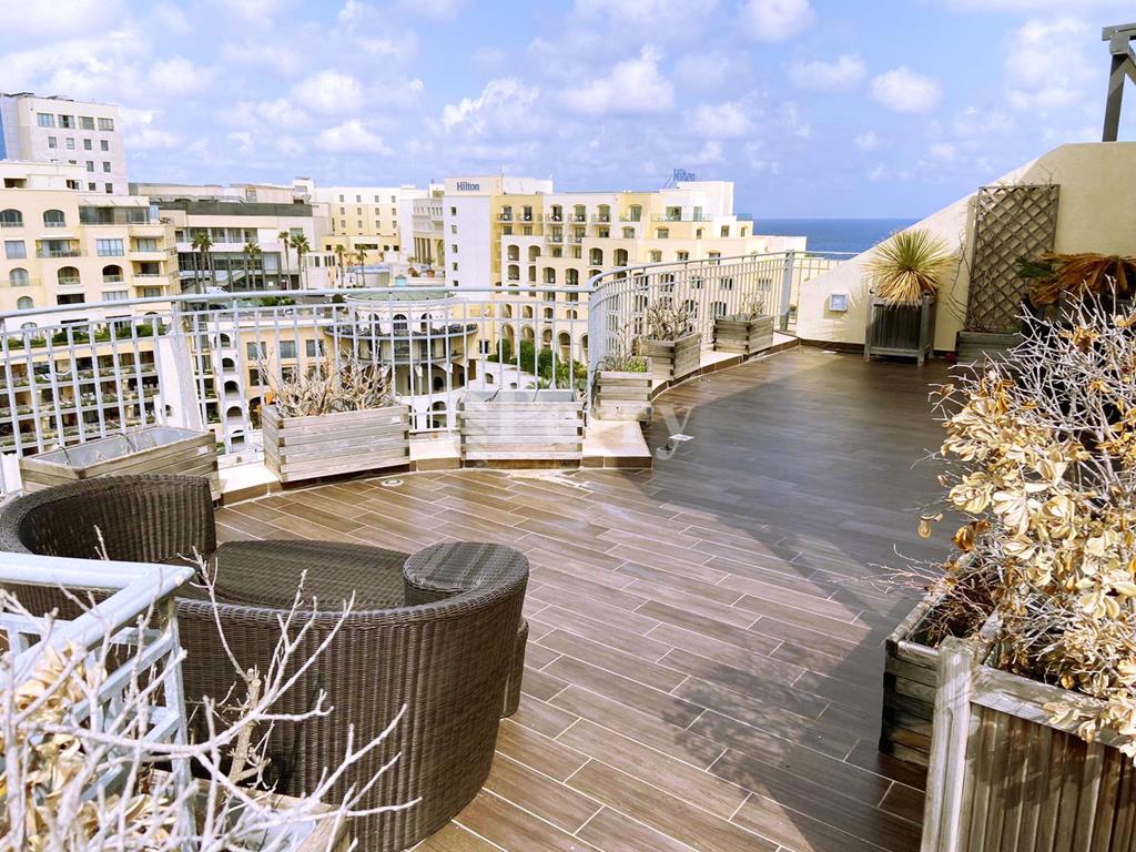 Portomaso, St Julians<br>Penthouse