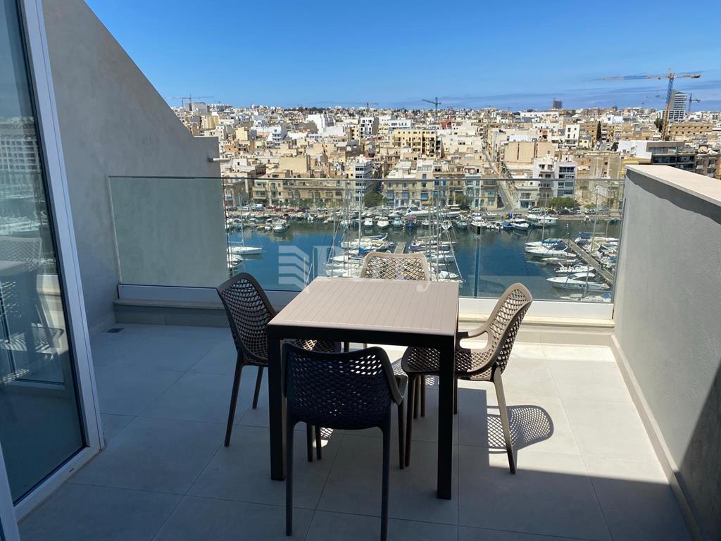Pieta<br>Penthouse